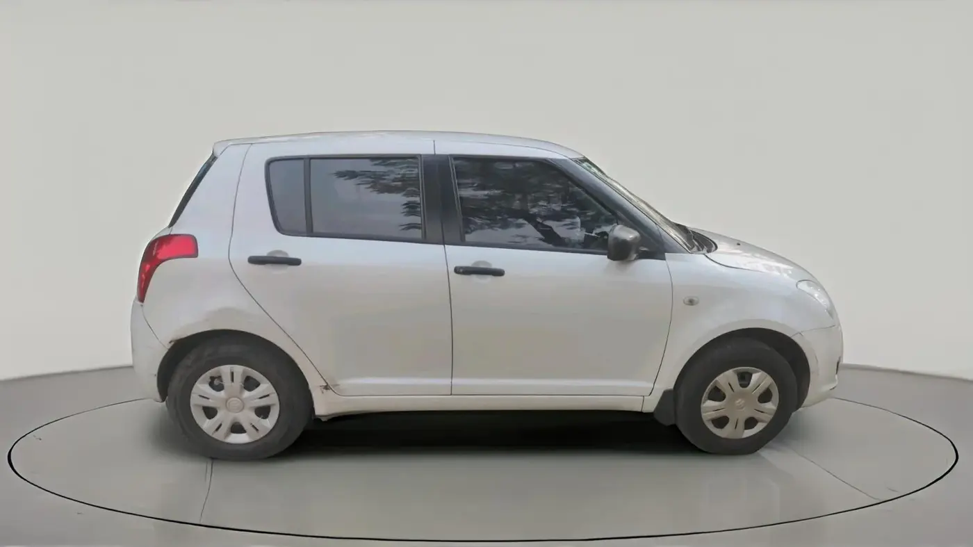 2011 Maruti Swift VXI, Petrol, Manual, 56,520 km, exterior