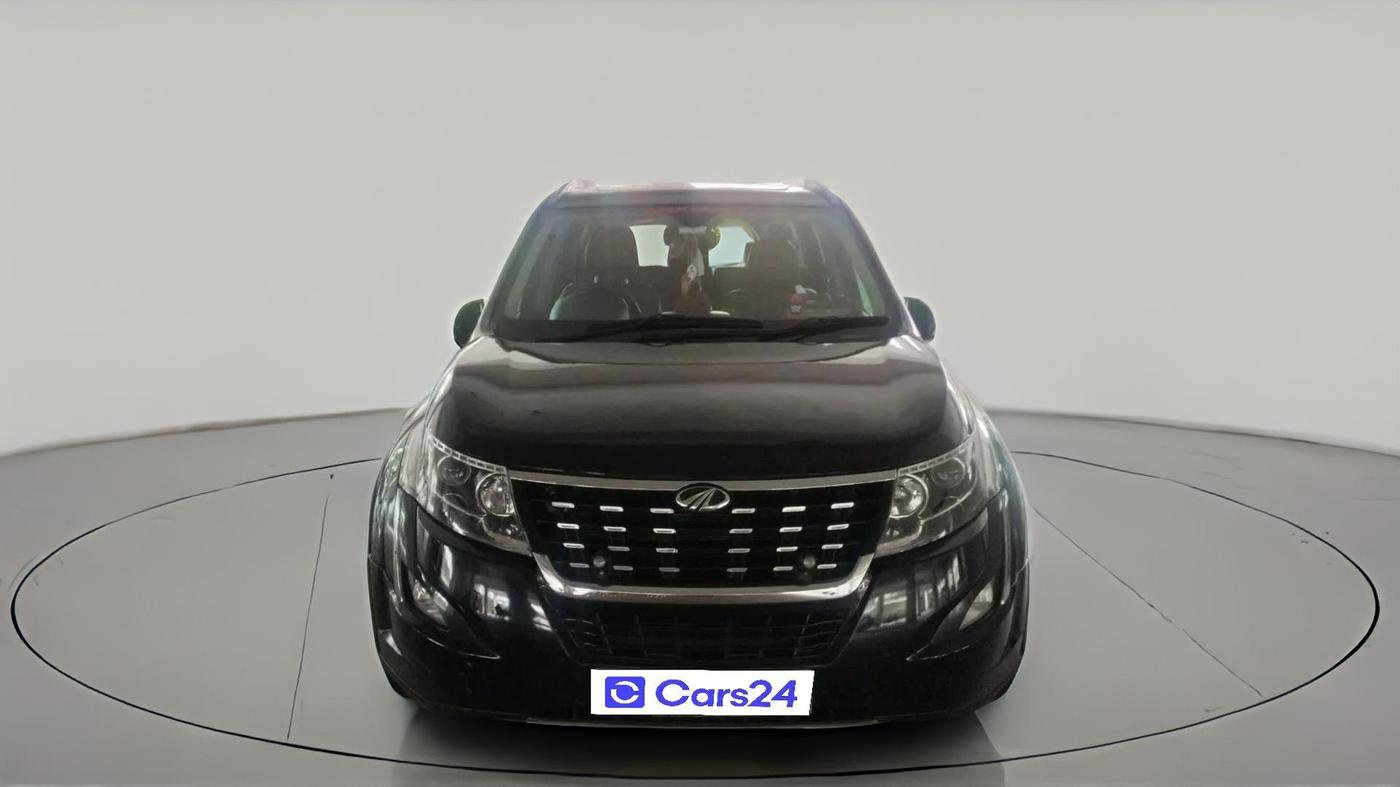 2020 Mahindra XUV500 W11, Diesel, Manual, 1,24,195 km, exterior