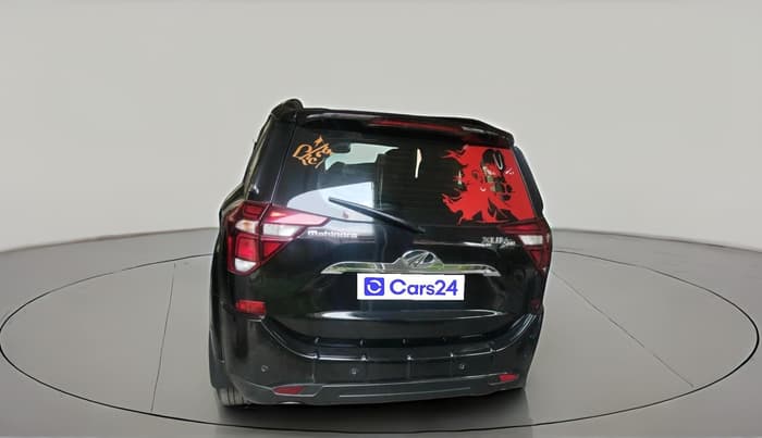2020 Mahindra XUV500 W11, Diesel, Manual, 1,24,195 km, exterior