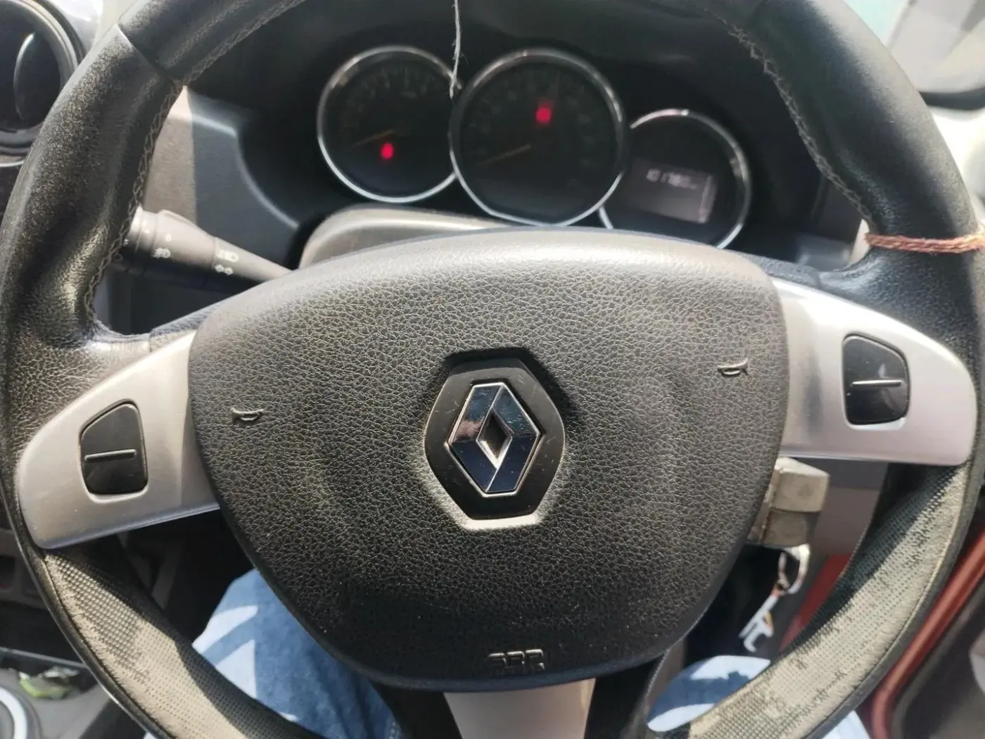 2017 Renault Duster 110 PS RXZ DIESEL, Diesel, Manual, 1,01,780 km, interior