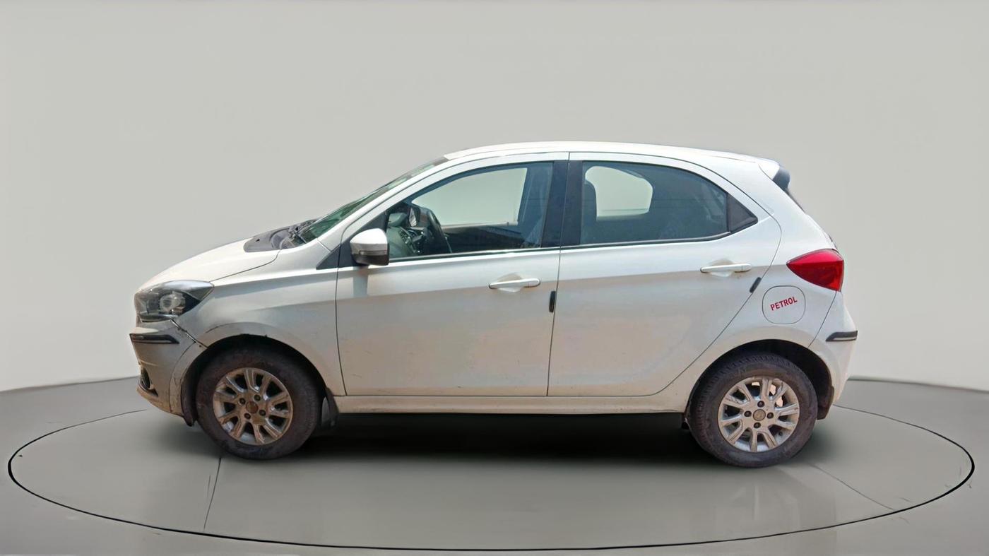 2017 Tata Tiago XZA PETROL, Petrol, Automatic, 93,400 km, exterior