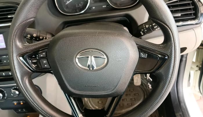 2017 Tata Tiago XZA PETROL, Petrol, Automatic, 37,272 km, interior
