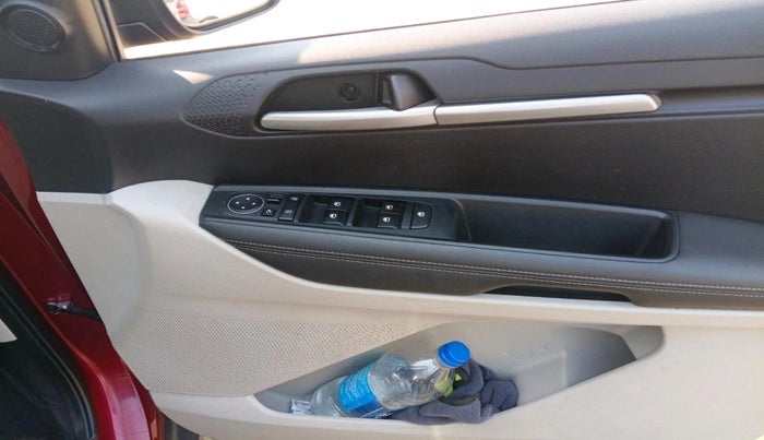 2021 KIA SONET HTX 1.0 IMT, Petrol, Manual, 17,244 km, interior