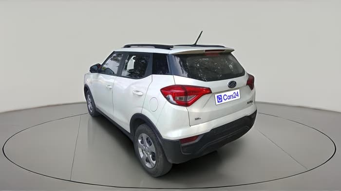 2021 Mahindra XUV300 W6 1.2 PETROL, Petrol, Manual, 65,952 km, exterior