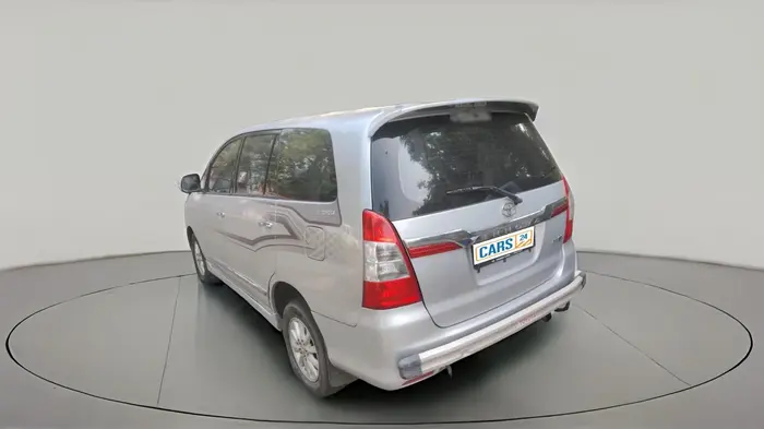 2013 Toyota Innova 2.5 G 7 STR, Diesel, Manual, 1,73,450 km, exterior