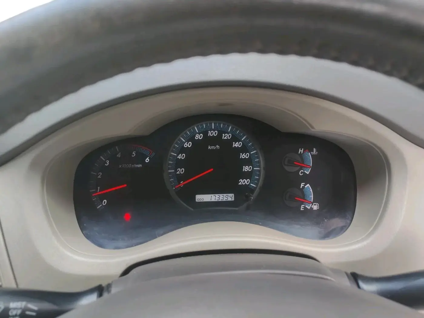 2013 Toyota Innova 2.5 G 7 STR, Diesel, Manual, 1,73,450 km, interior