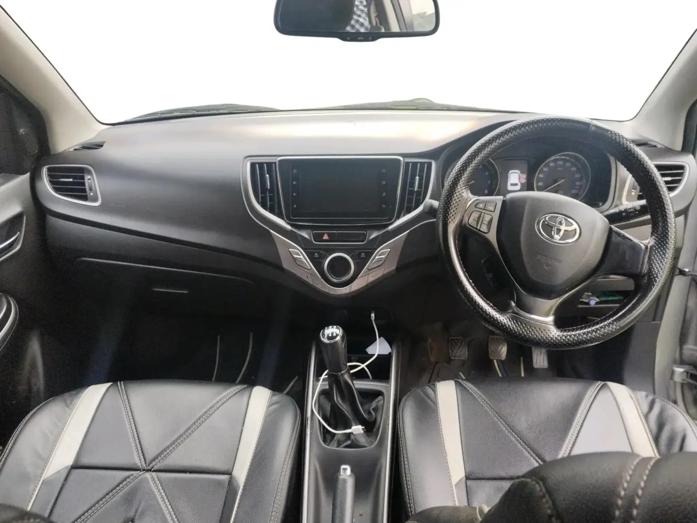 2021 Toyota Glanza G, Petrol, Manual, 70,463 km, interior