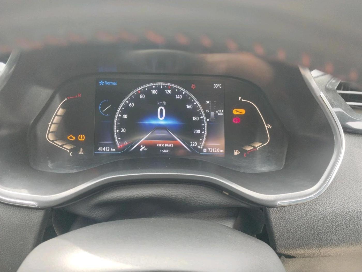 2023 Renault Kiger RXZ MT, Petrol, Manual, 41,413 km, interior