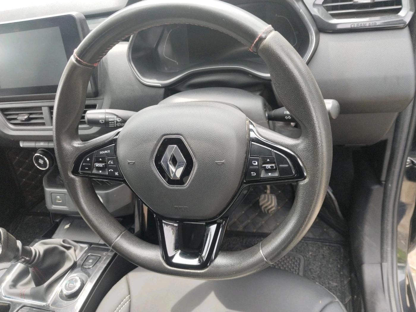 2023 Renault Kiger RXZ MT, Petrol, Manual, 41,413 km, interior
