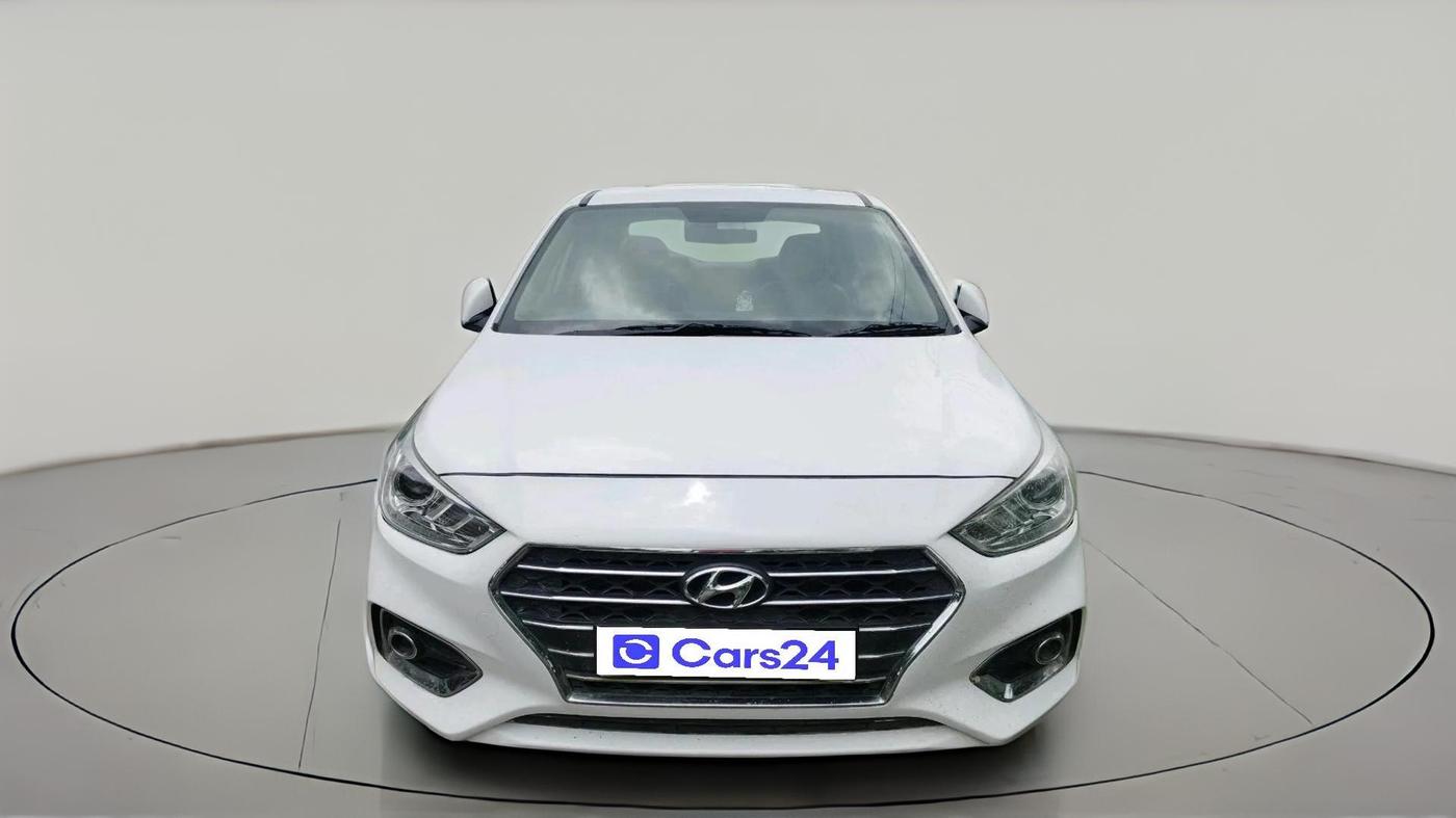 2017 Hyundai Verna 1.6 VTVT SX, Petrol, Manual, 77,065 km, exterior