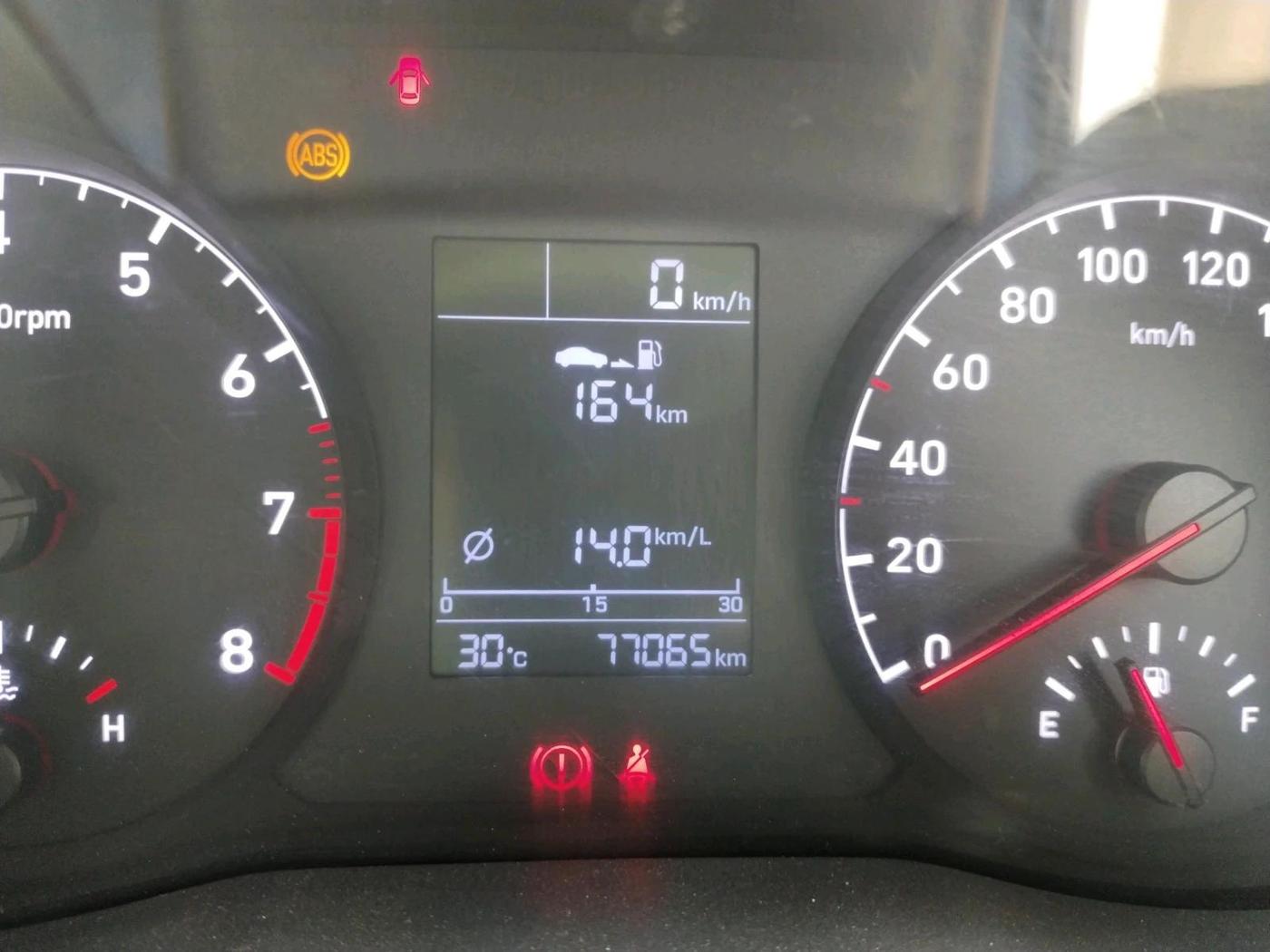 2017 Hyundai Verna 1.6 VTVT SX, Petrol, Manual, 77,065 km, interior