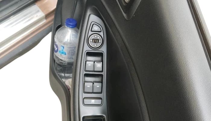 2018 Hyundai i20 Active 1.2 S, CNG, Manual, 1,17,866 km, interior