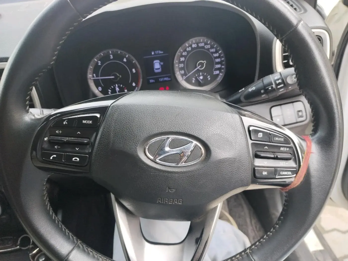 2019 Hyundai VENUE SX(O) 1.4 CRDI, Diesel, Manual, 1,31,192 km, interior