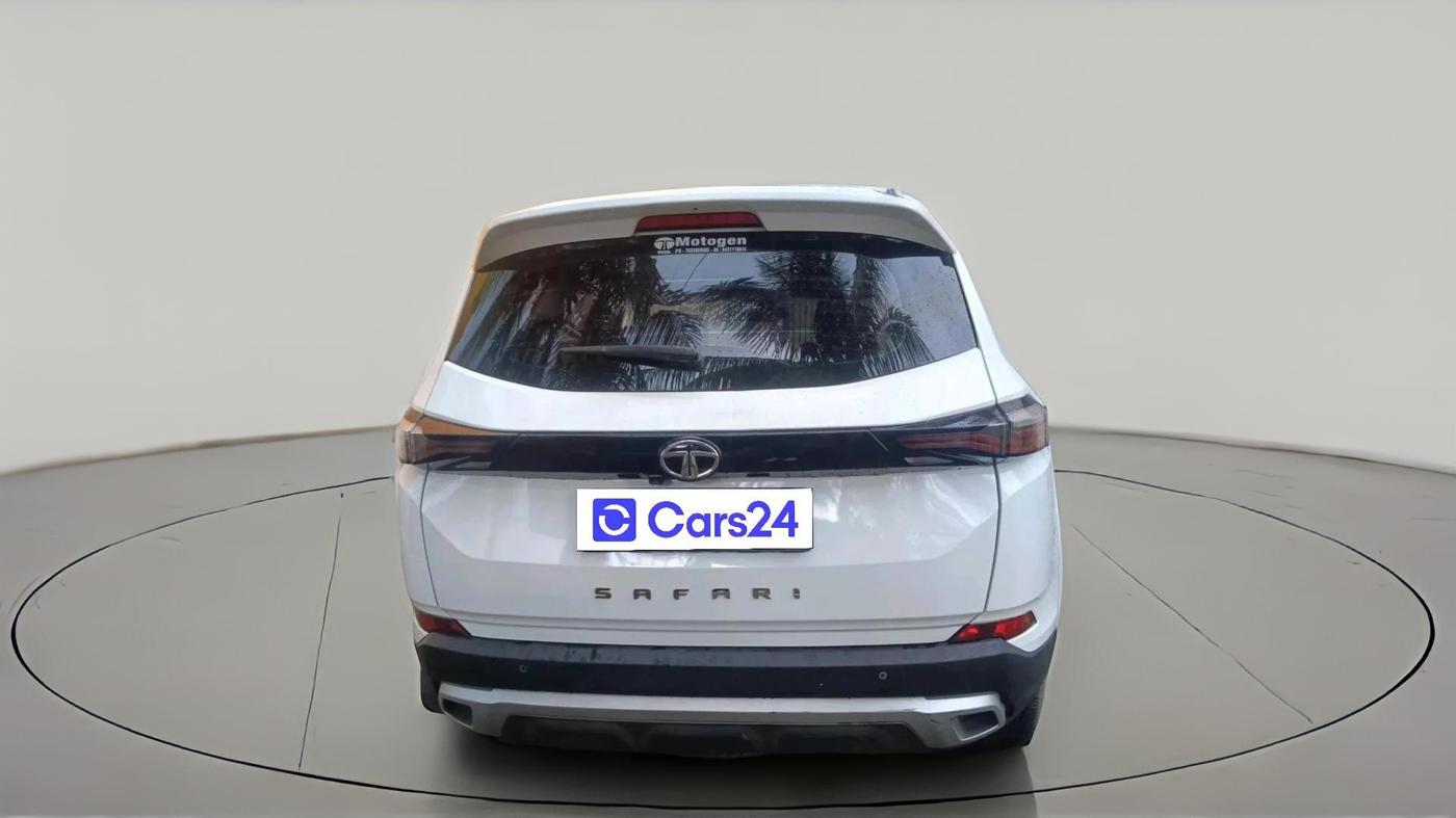 2021 Tata Safari XT PLUS, Diesel, Manual, 1,01,622 km, exterior