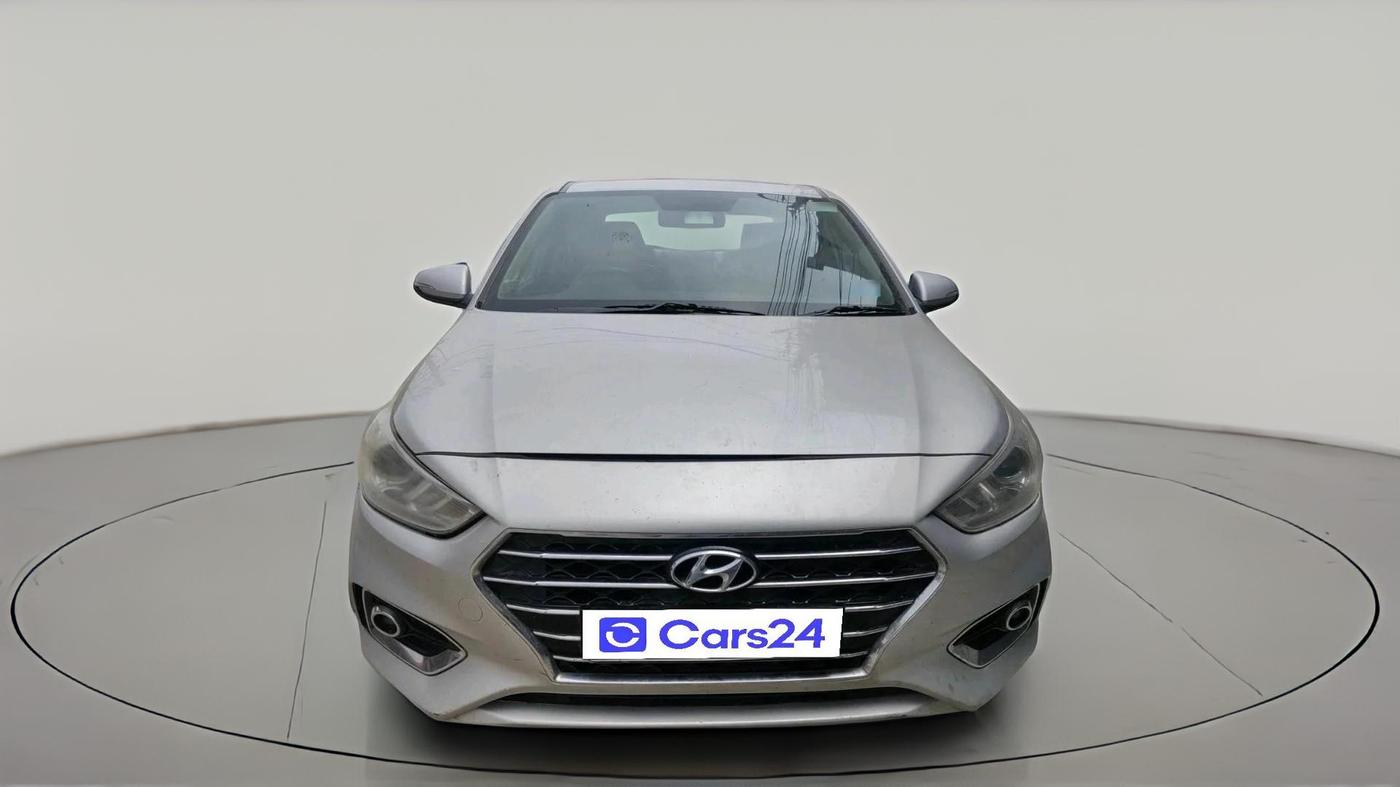 2018 Hyundai Verna 1.6 CRDI SX + AT, Diesel, Automatic, 2,05,167 km, exterior