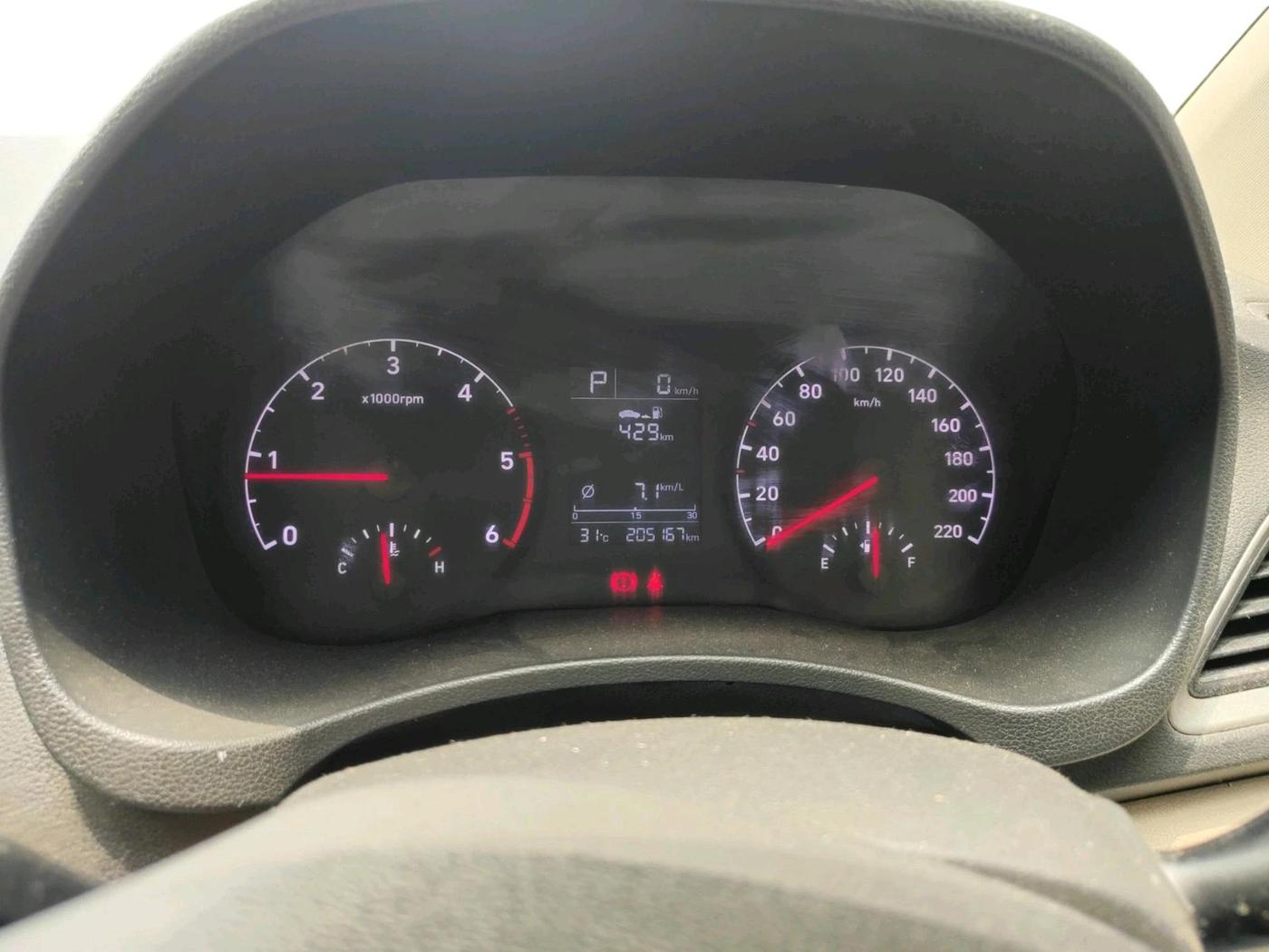 2018 Hyundai Verna 1.6 CRDI SX + AT, Diesel, Automatic, 2,05,167 km, interior