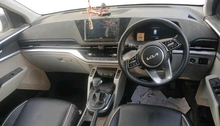 2022 KIA CARENS PRESTIGE PLUS 1.4 PETROL DCT 7 STR, Petrol, Automatic, 28,006 km, interior