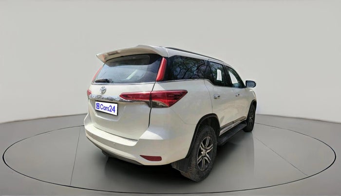 2017 Toyota Fortuner 2.8 4X2 AT, Diesel, Automatic, 1,35,131 km, exterior