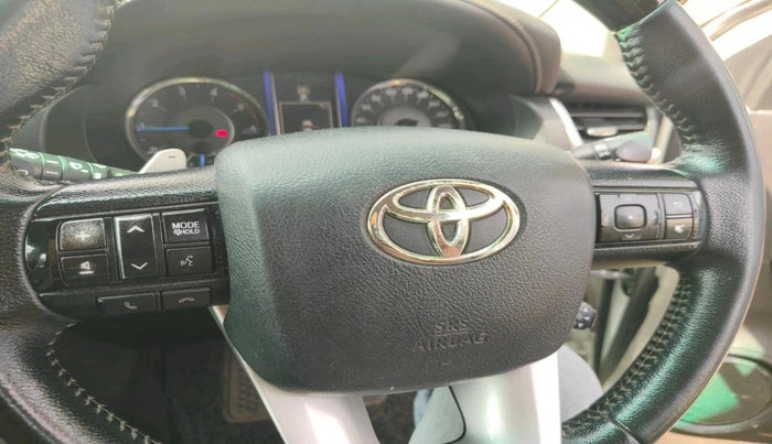 2017 Toyota Fortuner 2.8 4X2 AT, Diesel, Automatic, 1,35,131 km, interior