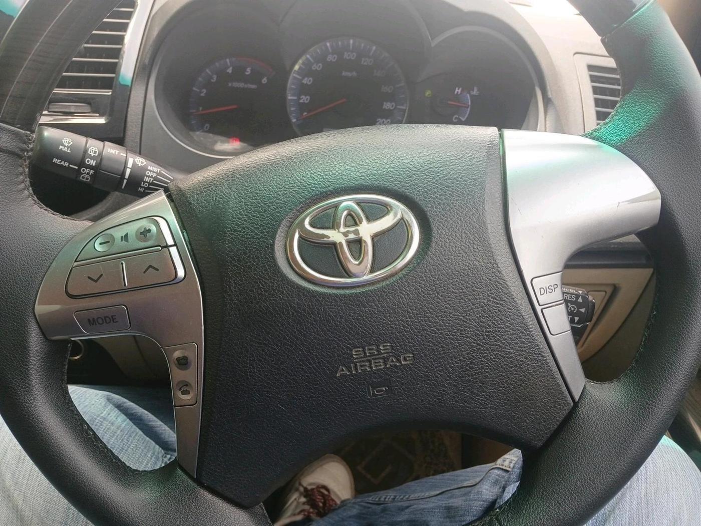 2014 Toyota Fortuner 3.0 4X2 AT, Diesel, Automatic, 1,51,191 km, interior