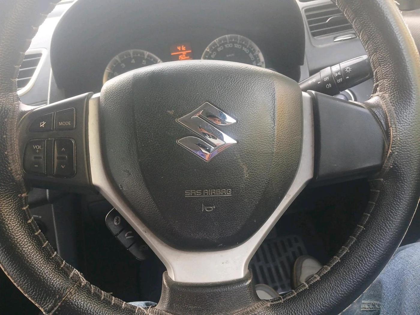 2015 Maruti Swift ZXI, Petrol, Manual, 82,114 km, interior