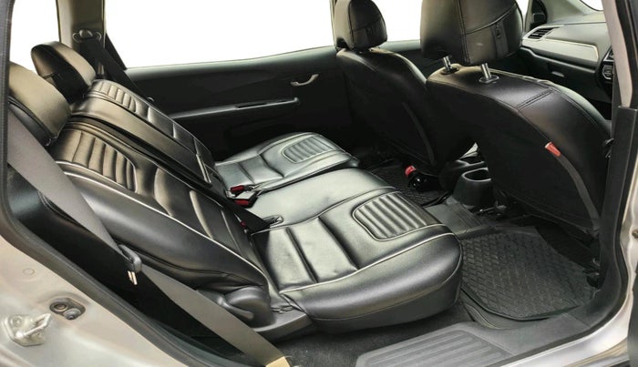 2016 Honda BR-V 1.5L I- DTEC V, Diesel, Manual, 1,56,650 km, interior