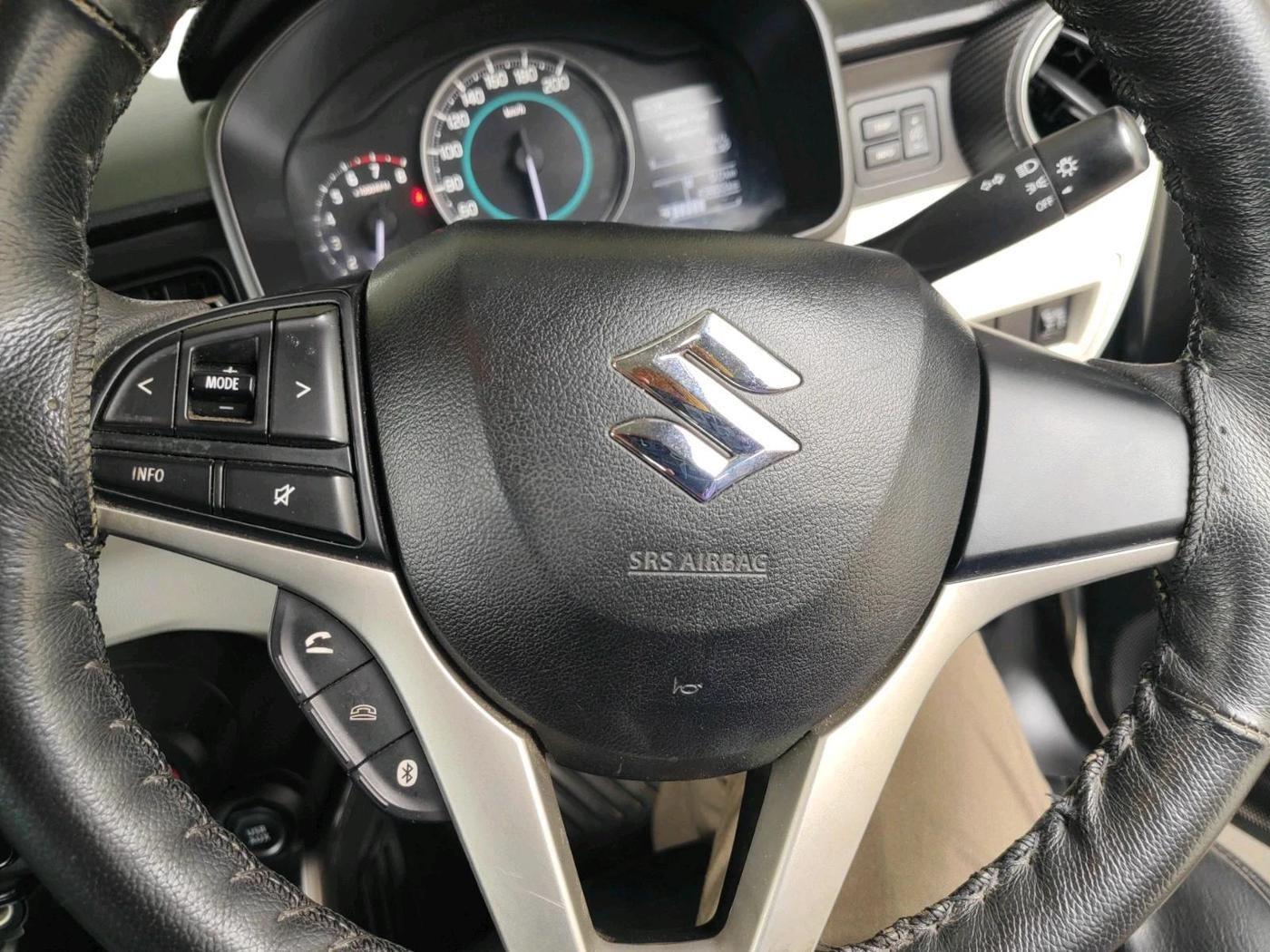 2017 Maruti IGNIS DELTA 1.2, Petrol, Manual, 43,896 km, interior