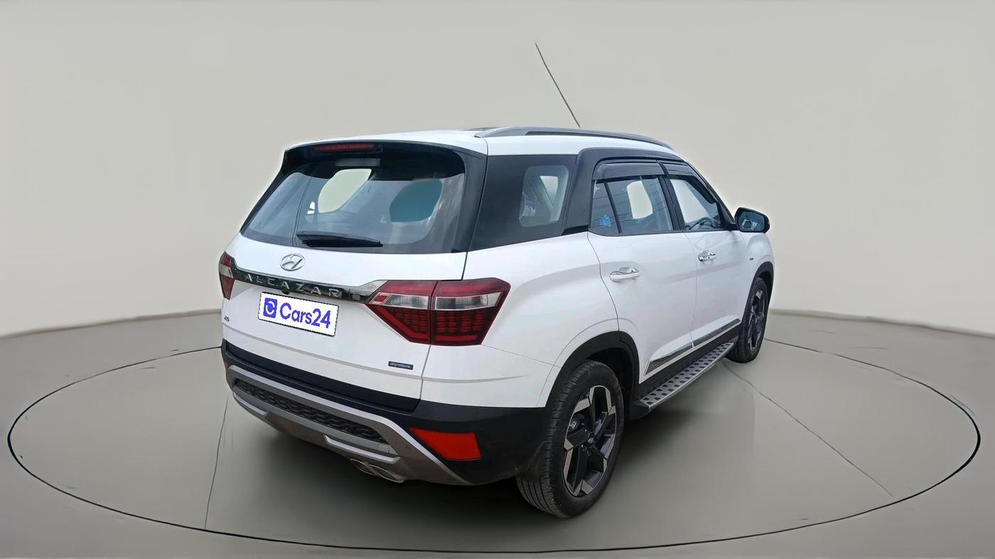 2022 Hyundai ALCAZAR 2.0 SIGNATURE (O) AT 7STR, Petrol, Automatic, 12,859 km, exterior