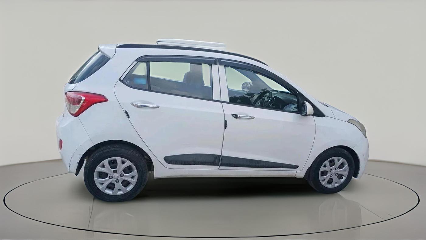 2014 Hyundai Grand i10 SPORTZ 1.2 KAPPA VTVT, CNG, Manual, 1,49,512 km, exterior