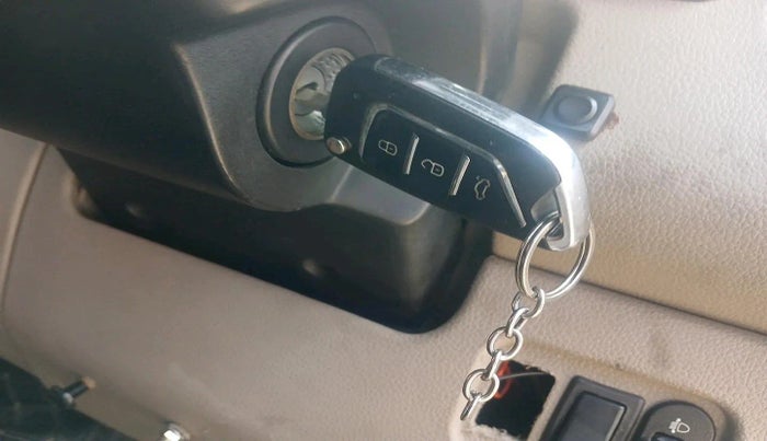 2015 Mahindra Thar CRDE 4X4 AC, Diesel, Manual, 97,916 km, interior