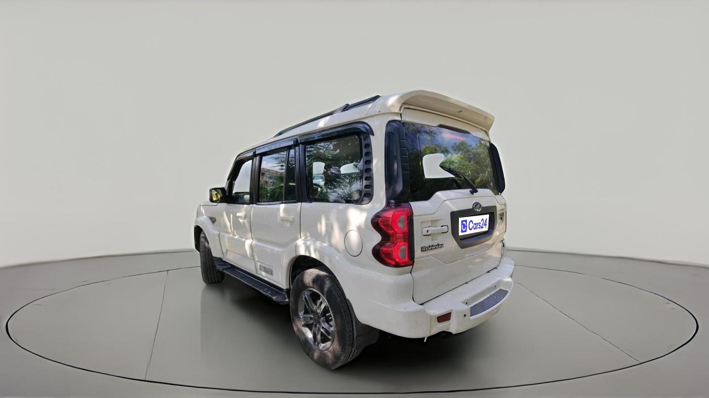 2016 Mahindra Scorpio S10 1.99, Diesel, Manual, 1,05,273 km, exterior
