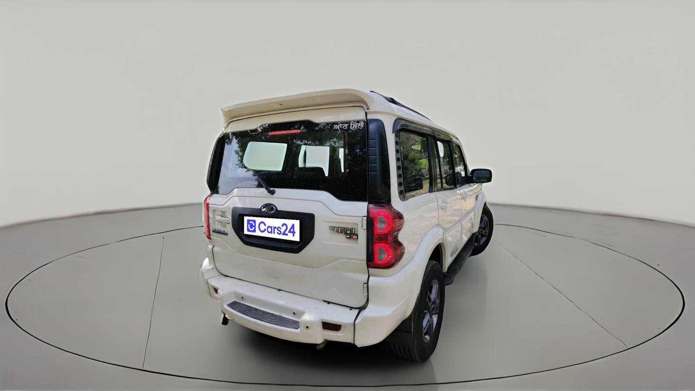 2016 Mahindra Scorpio S10 1.99, Diesel, Manual, 1,05,273 km, exterior