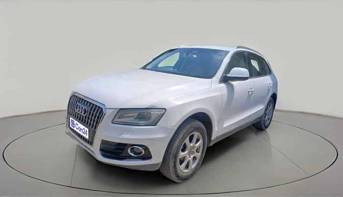 2013 Audi Q5 2.0 TDI QUATTRO, Diesel, Automatic, 1,39,362 km, exterior