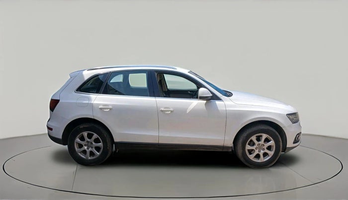 2013 Audi Q5 2.0 TDI QUATTRO, Diesel, Automatic, 1,39,362 km, exterior