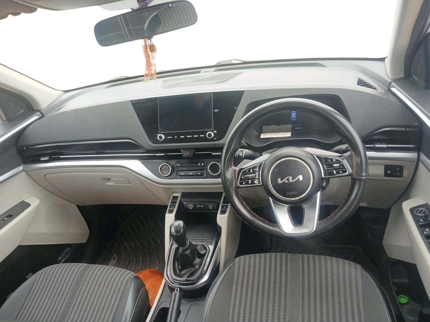 2022 KIA CARENS PRESTIGE 1.5 DIESEL 7 STR, Diesel, Manual, 77,886 km, interior