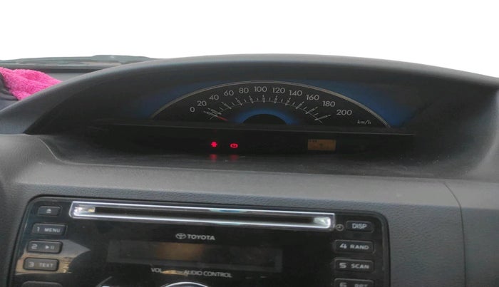 2013 Toyota Etios Liva GD, Diesel, Manual, 1,35,966 km, interior