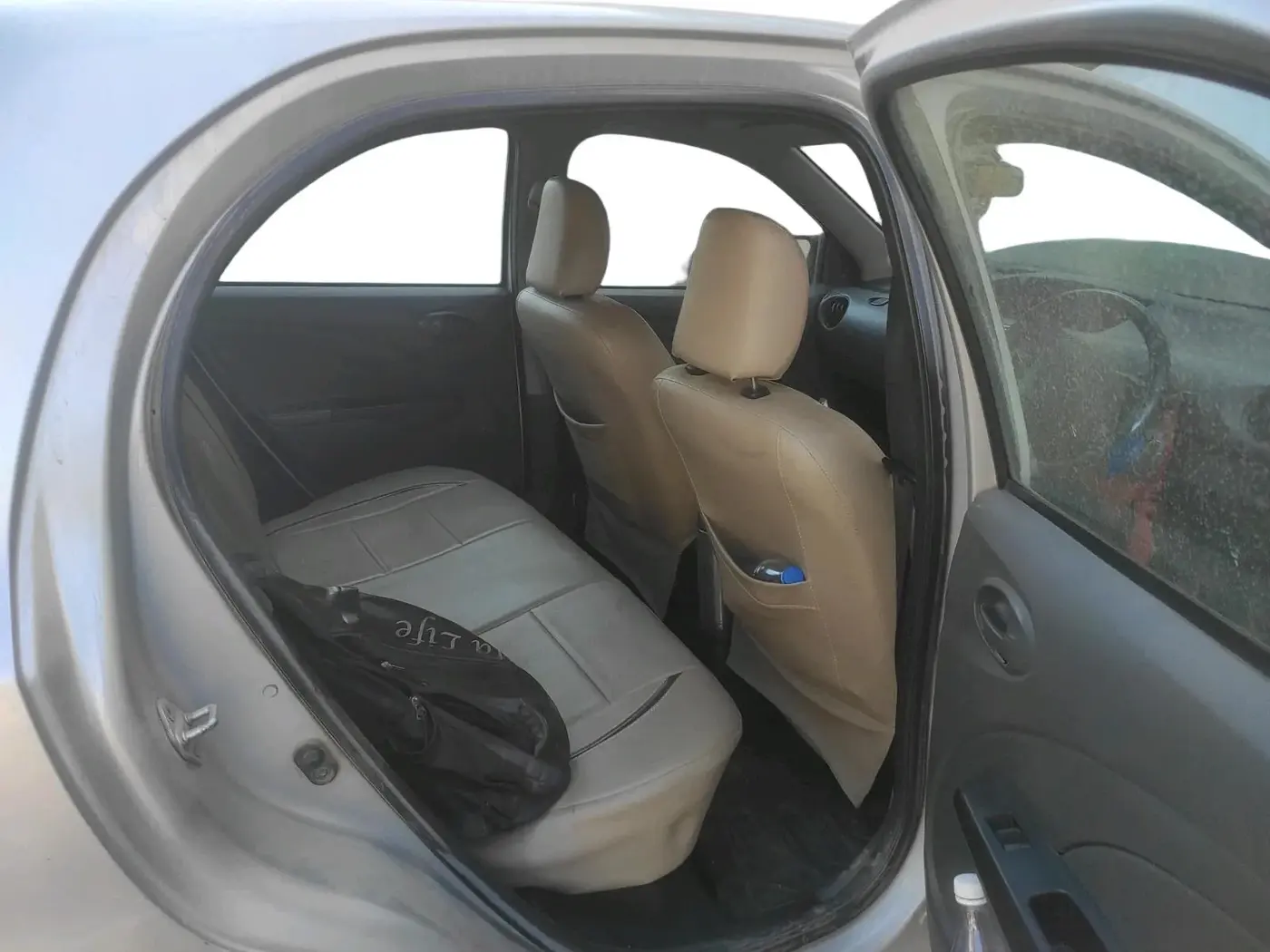 2013 Toyota Etios Liva GD, Diesel, Manual, 1,35,966 km, interior