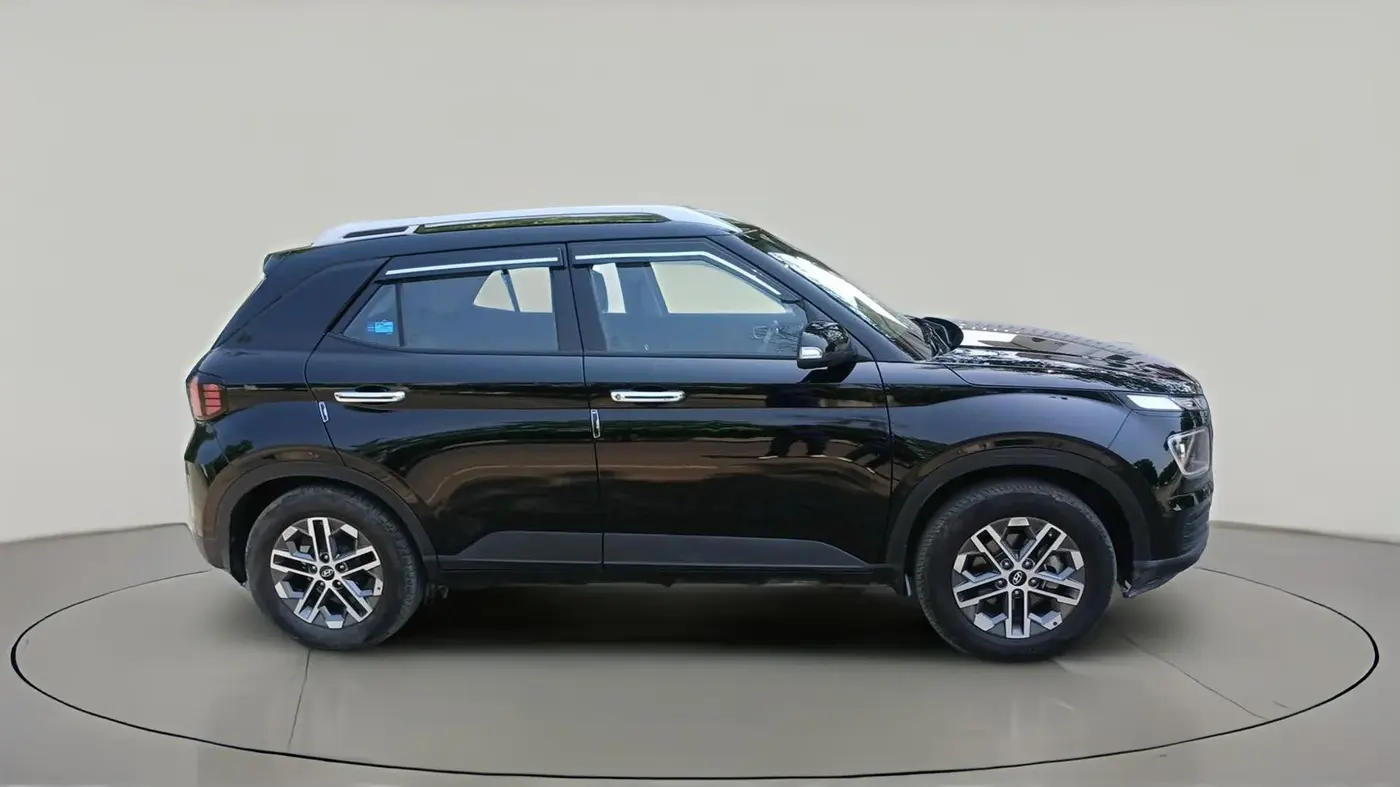 2024 Hyundai VENUE SX 1.5 CRDI, Diesel, Manual, 25,258 km, exterior