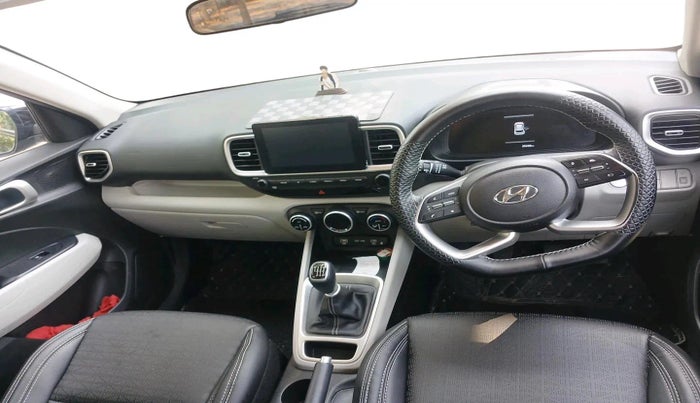 2024 Hyundai VENUE SX 1.5 CRDI, Diesel, Manual, 25,258 km, interior