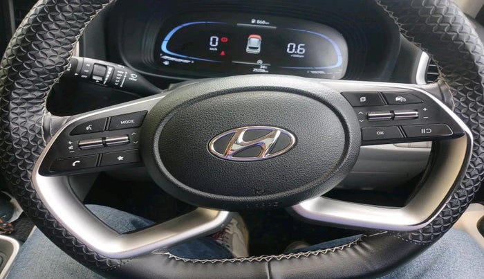 2024 Hyundai VENUE SX 1.5 CRDI, Diesel, Manual, 25,258 km, interior
