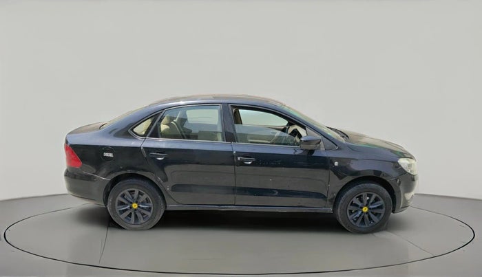 2012 Skoda Rapid 1.5 ACTIVE TDI MT, Diesel, Manual, 1,66,272 km, exterior