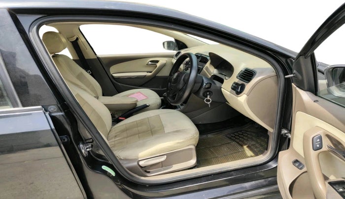 2012 Skoda Rapid 1.5 ACTIVE TDI MT, Diesel, Manual, 1,66,272 km, interior