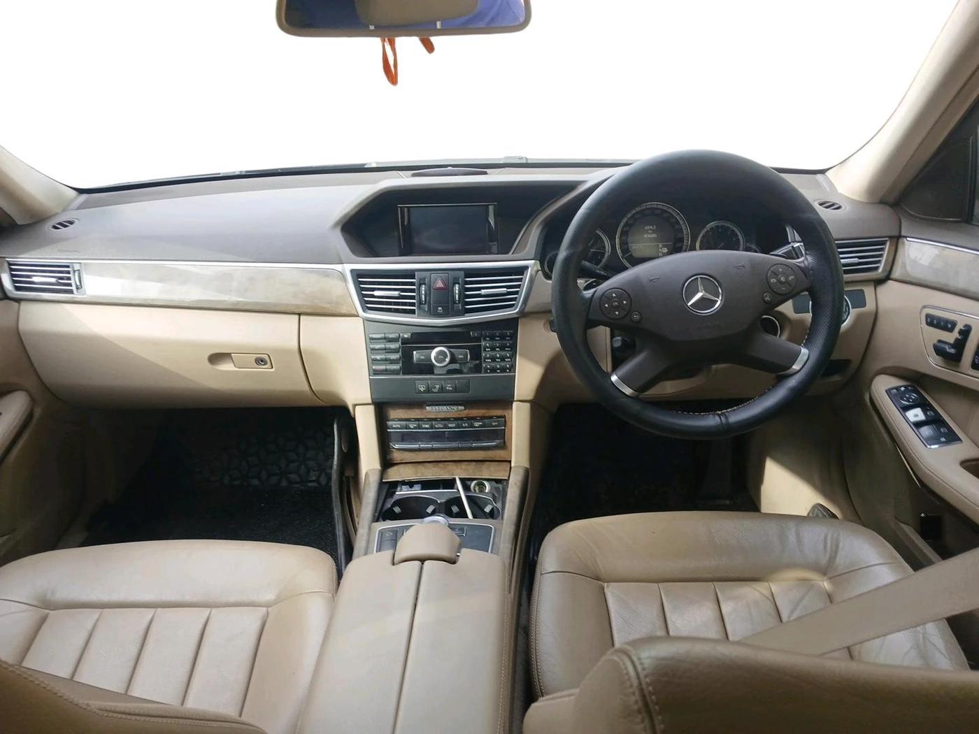 2010 Mercedes Benz E Class E 250 CDI ELEGANCE, Diesel, Automatic, 83,685 km, interior