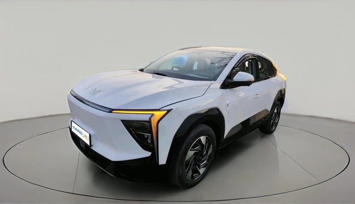 2025 Mahindra XEV 9e Pack Three B79 KWH, Electric, Automatic, 11,936 km, exterior