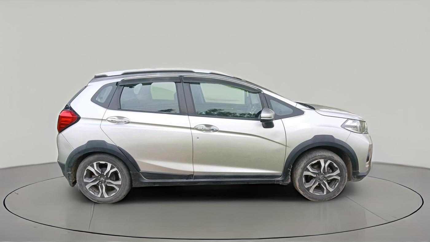 2018 Honda WR-V 1.5L I-DTEC VX MT, Diesel, Manual, 71,495 km, exterior