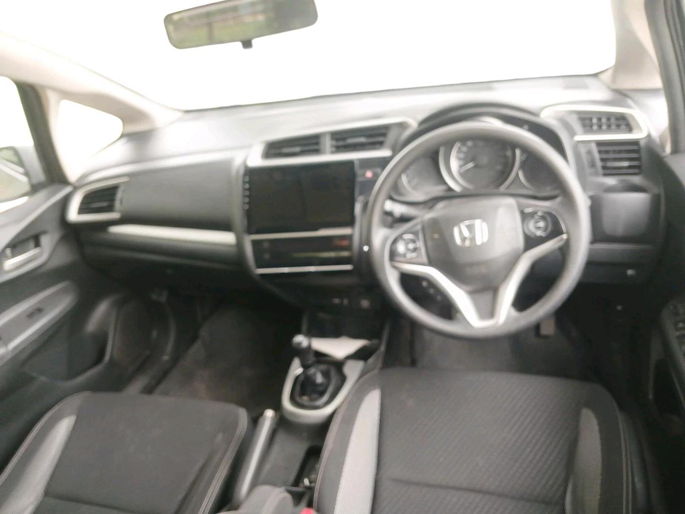 2018 Honda WR-V 1.5L I-DTEC VX MT, Diesel, Manual, 71,495 km, interior