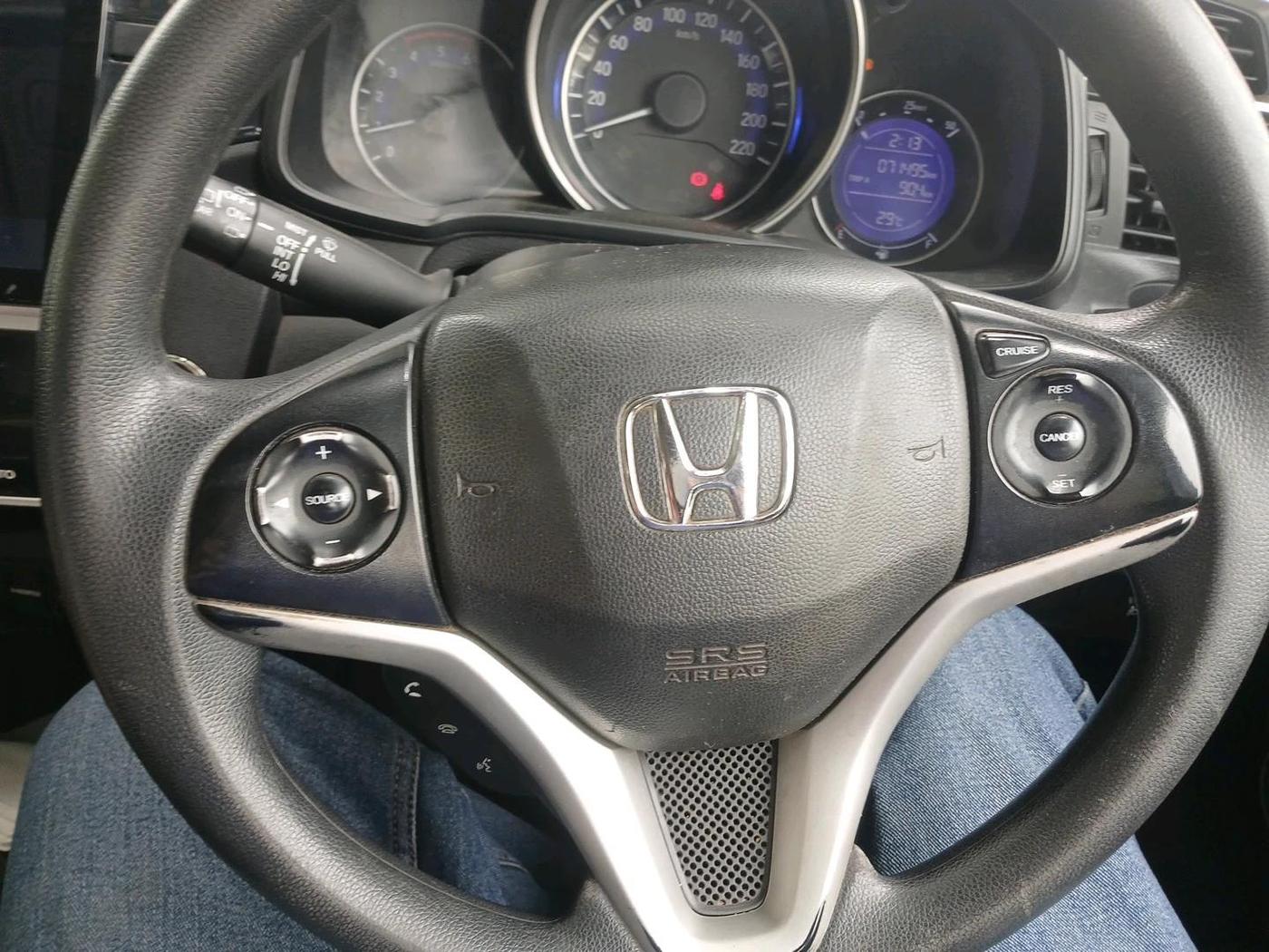 2018 Honda WR-V 1.5L I-DTEC VX MT, Diesel, Manual, 71,495 km, interior