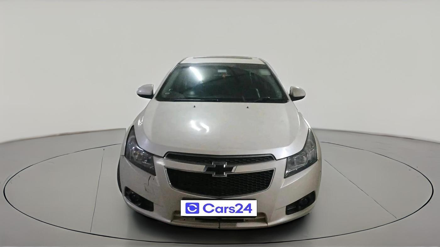 2010 Chevrolet Cruze LTZ, Diesel, Manual, 56,773 km, exterior