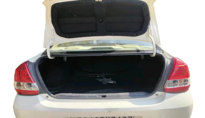 2018 Toyota Etios GD, Diesel, Manual, 46,377 km, exterior