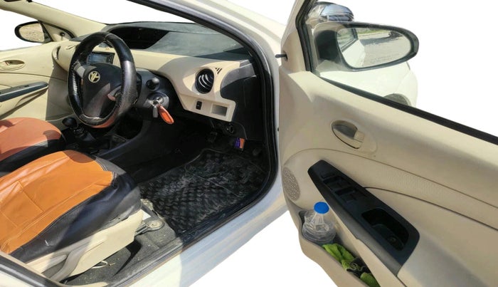 2018 Toyota Etios GD, Diesel, Manual, 46,377 km, interior